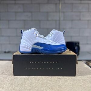 Jordan 12 French Blue (2016)